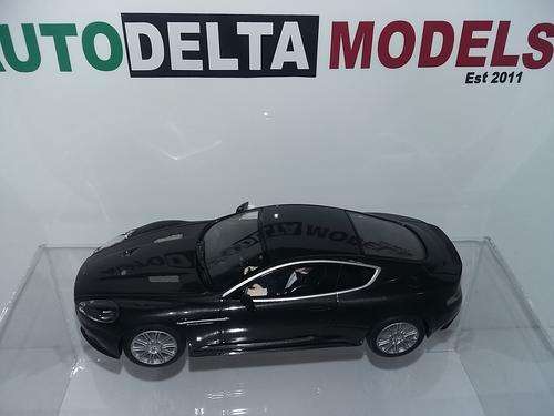 ASTON MARTIN DBS - SCALEXTRIC